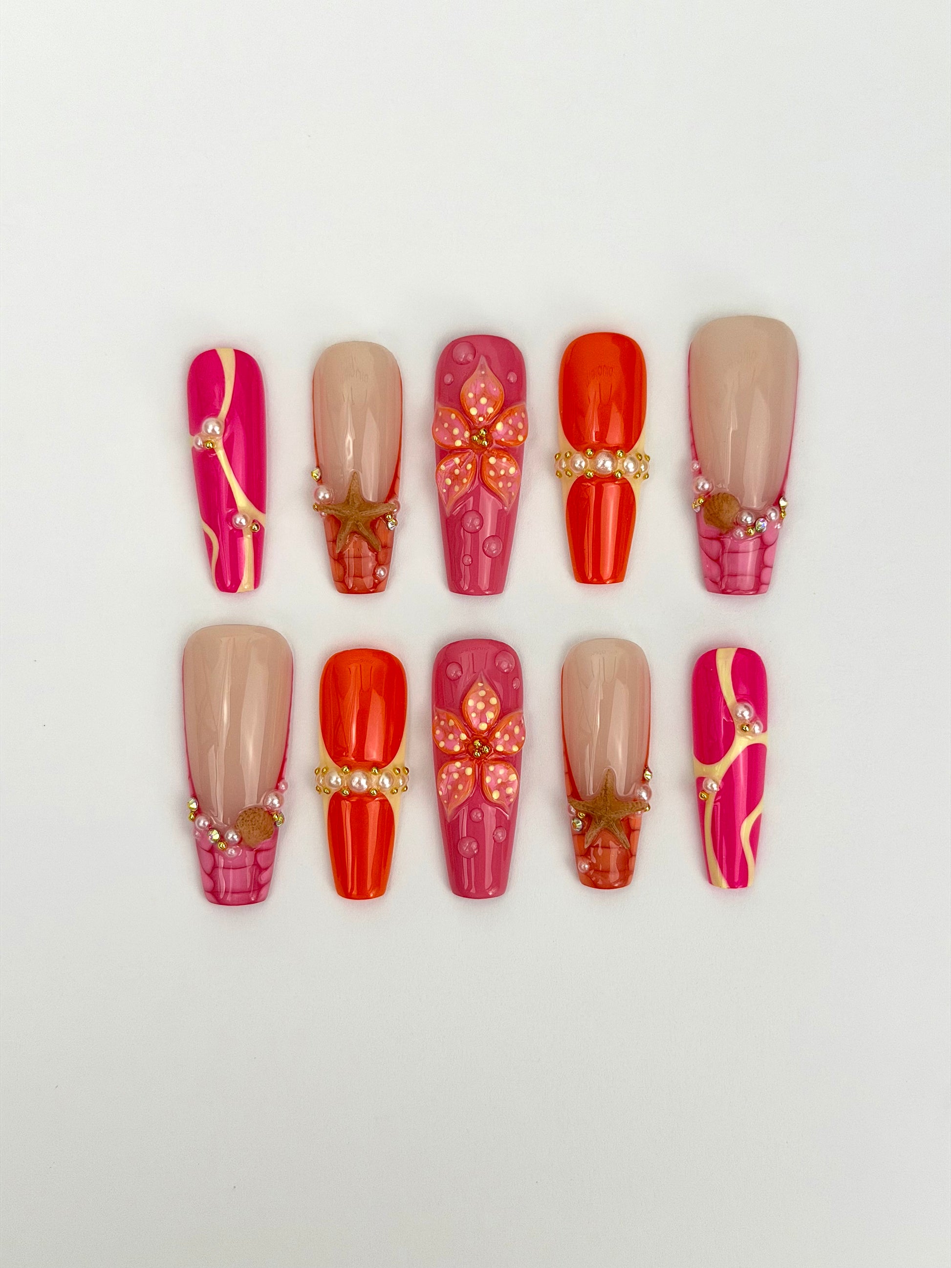 Pink Lagoon — press-on nails faits main Melaura