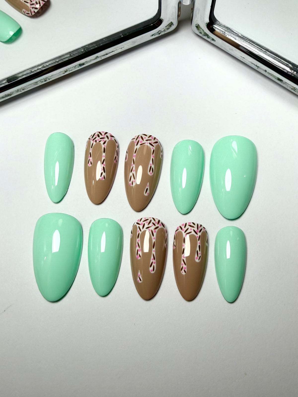MEL-031-Mint Choc Chip